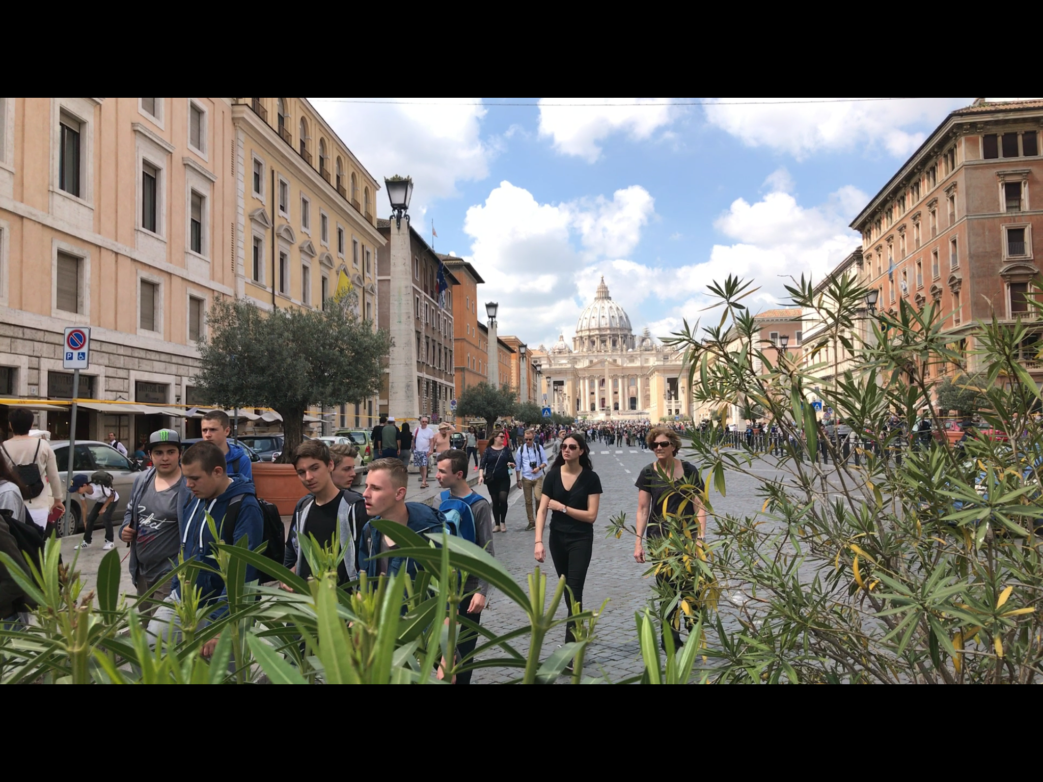 Turisti in massa a Roma