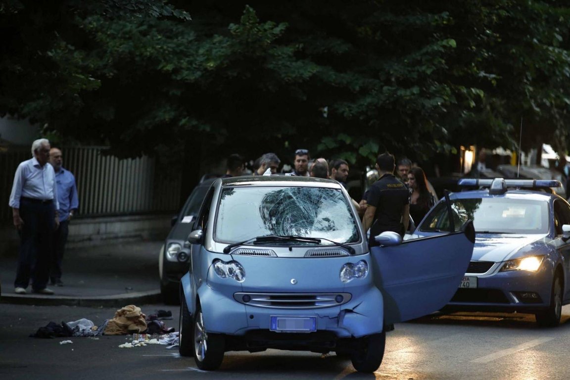 L'auto a Monteverde, foto da Twitter
