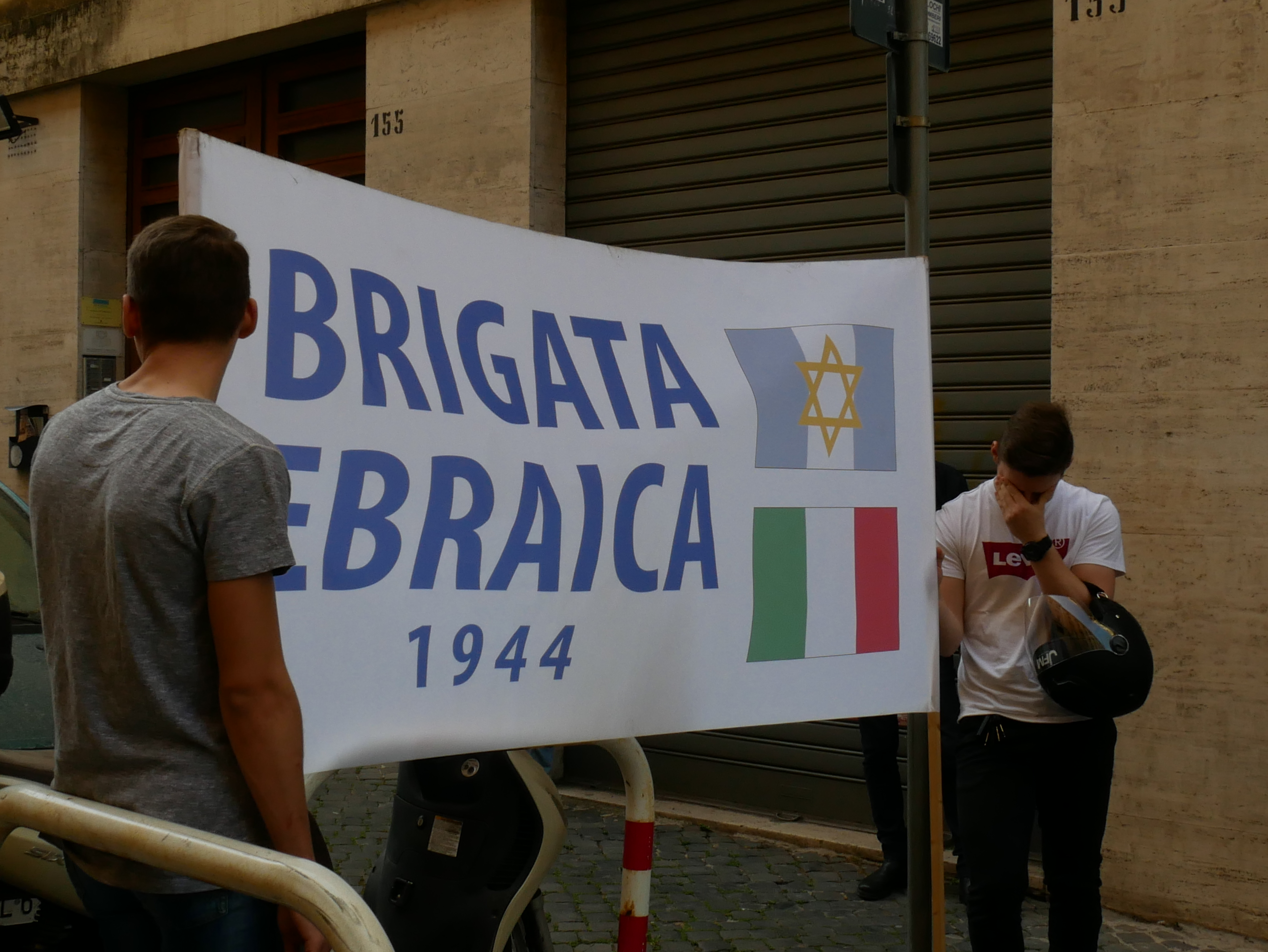 Manifestazione per il 25 aprile a via Tasso