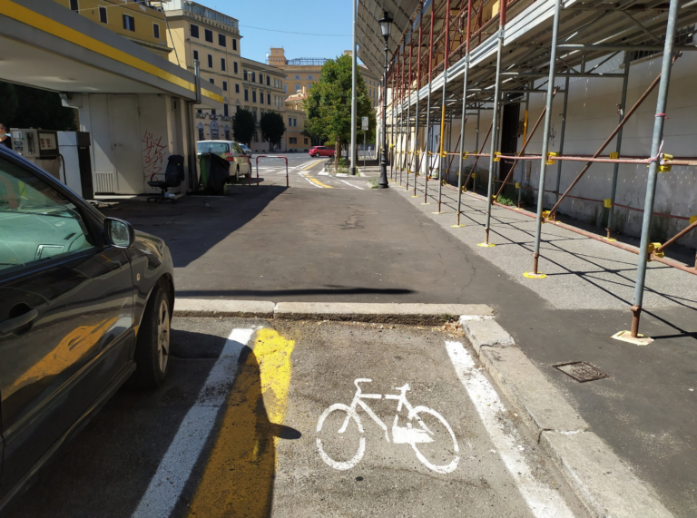Via Del Castro Pretorio 20 Castro Pretorio, ecco i problemi della nuova ciclabile - Radio Colonna