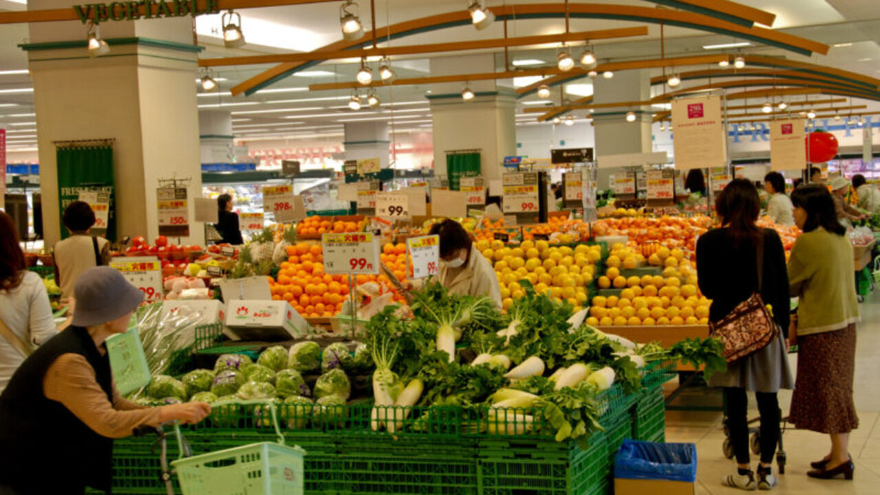 Consumi delle famiglie: Milano spende il doppio di Foggia, ma il Sud cresce di più