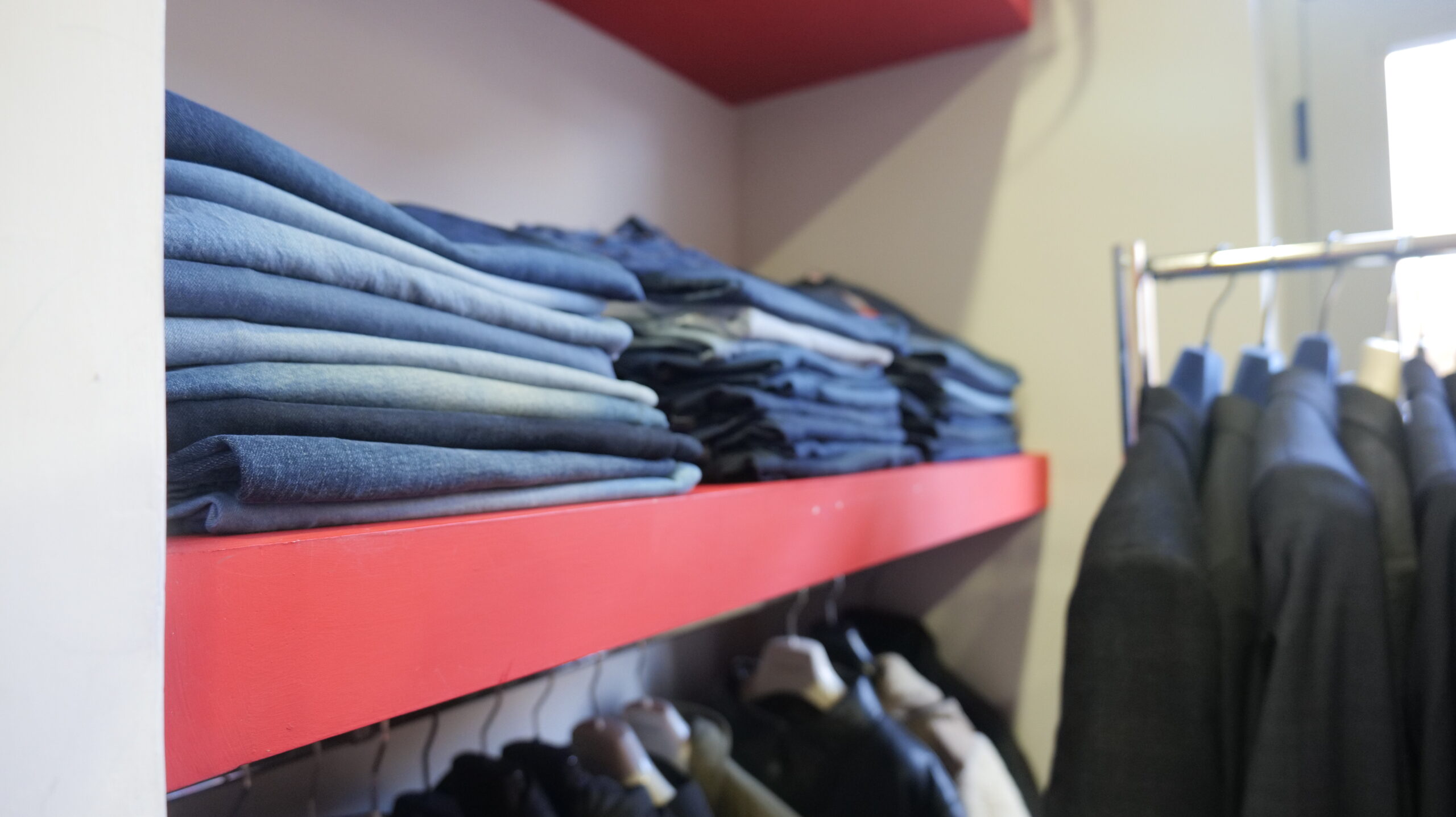 Riciclo, la boutique solidale di Caritas