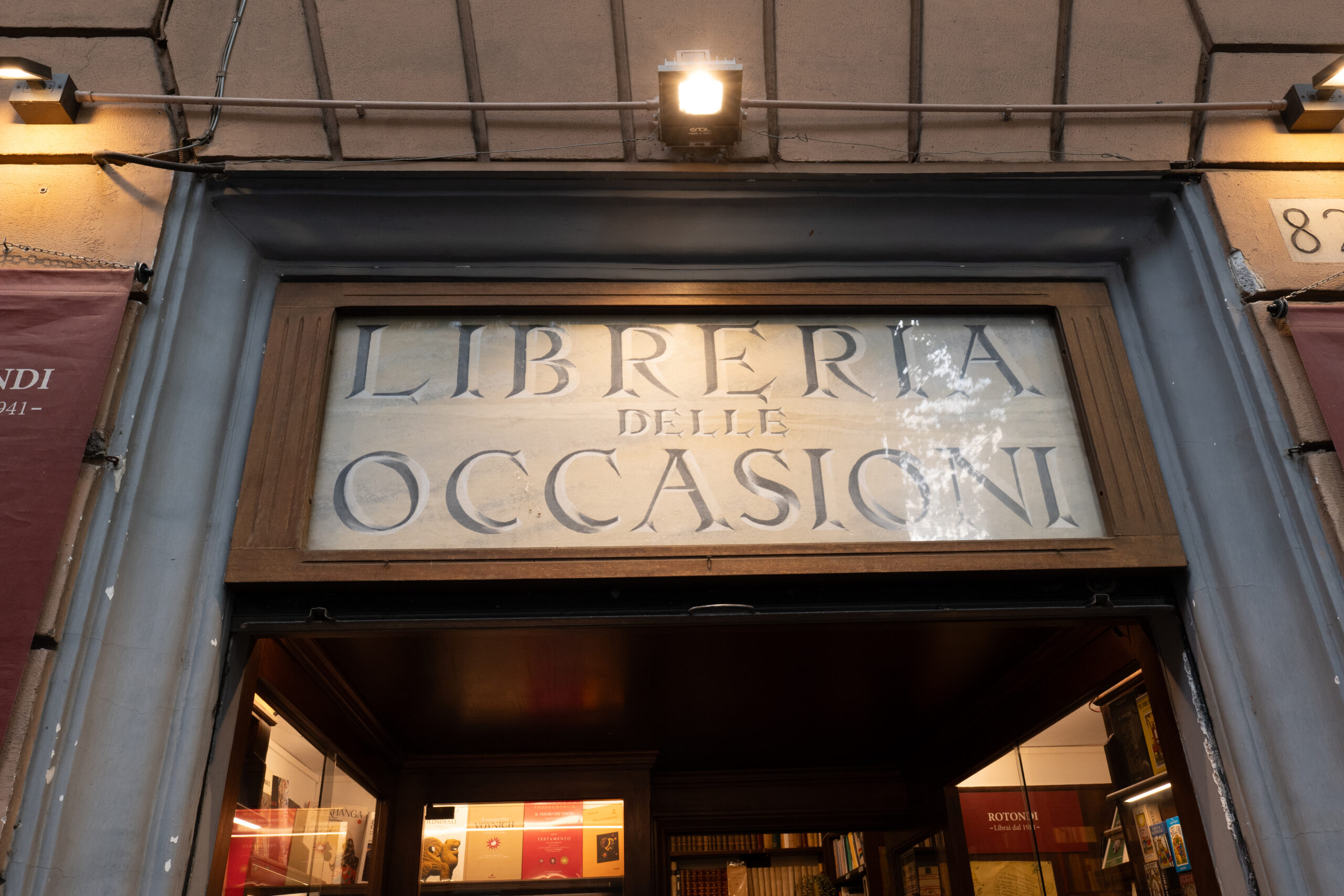 Momenti della passeggiata organizzata da Confcommercio Roma